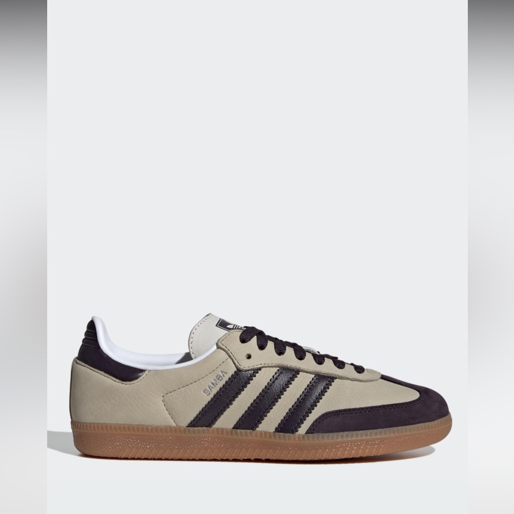 NWOB ADIDAS Samba OG shoes
